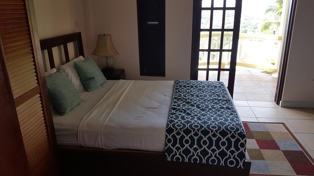 Heavenly Suites La Feuillet Exterior foto